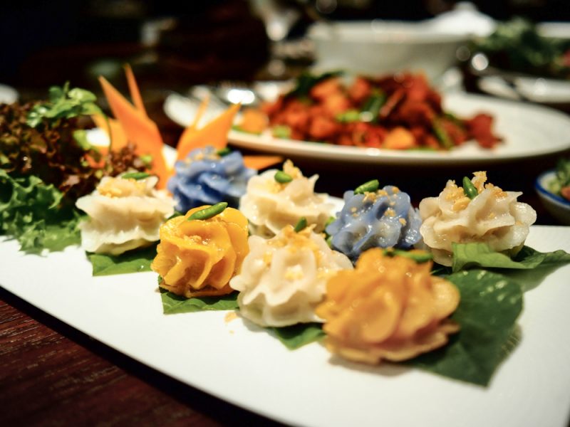 ‘ช่อมาลีไส้ปลา’ – ความงดงามของอาหารไทยอีกจาน เมนูนี้ได้แรงบันดาลใจมาจากช่อม่วง 