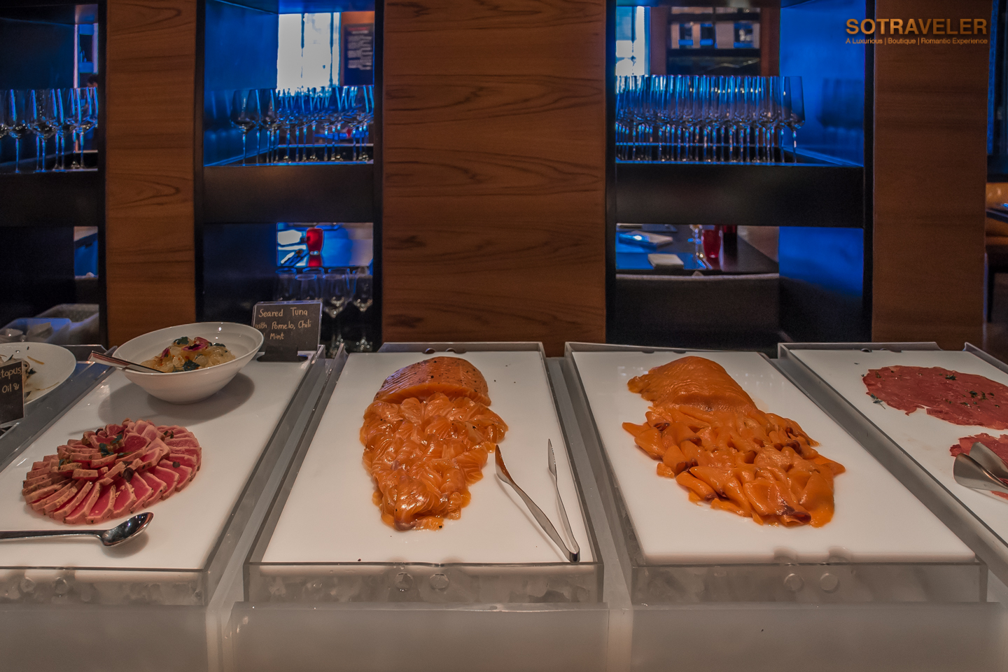 Sunday Brunch ห้องอาหาร The District Grill Room & Bar บรันช์ดีย่านทองหล่อ