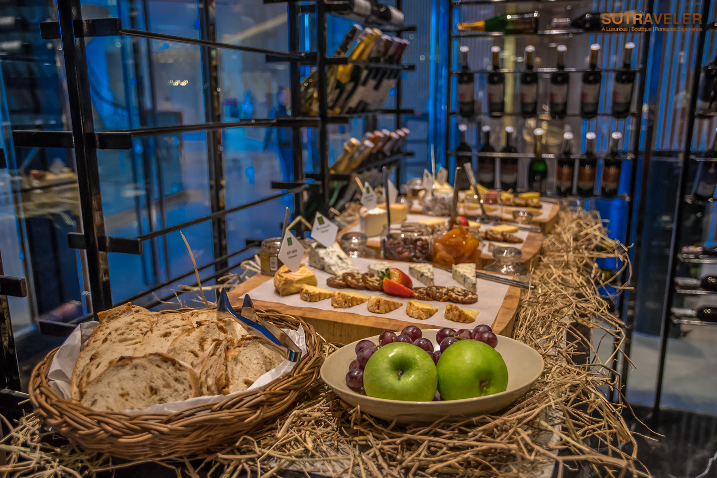 Sunday Brunch ห้องอาหาร The District Grill Room & Bar บรันช์ดีย่านทองหล่อ