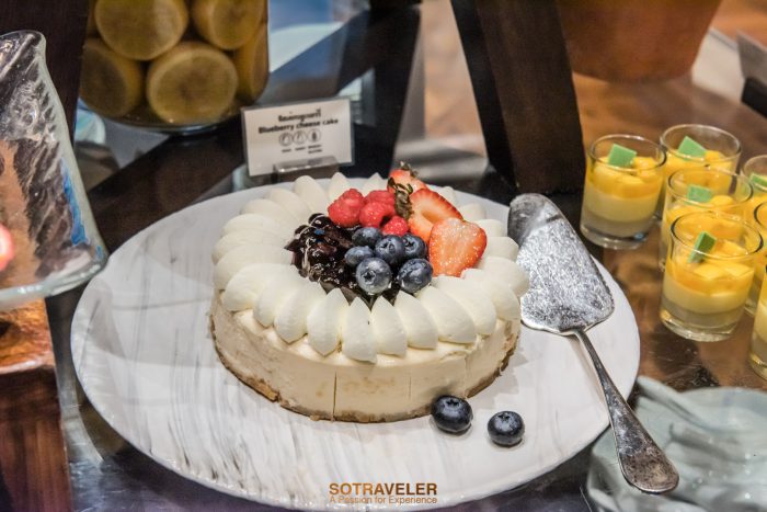 Sunday Brunch Buffet Grand Hyatt Erawan Bangkok