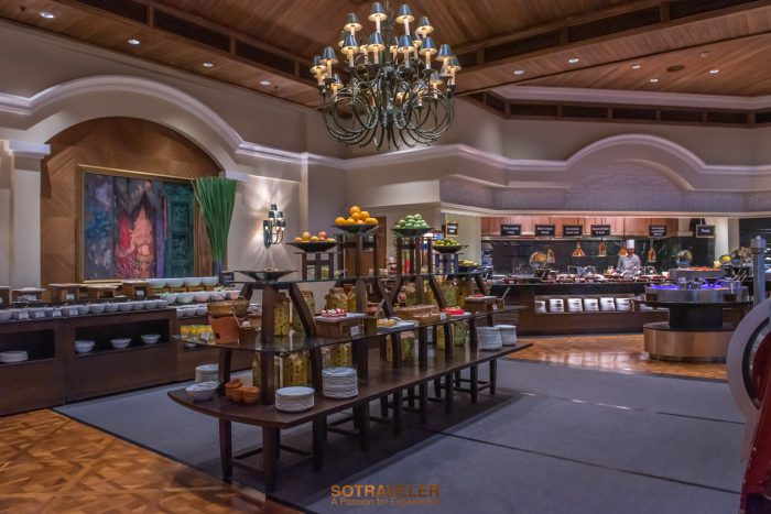 Sunday Brunch Buffet Grand Hyatt Erawan Bangkok