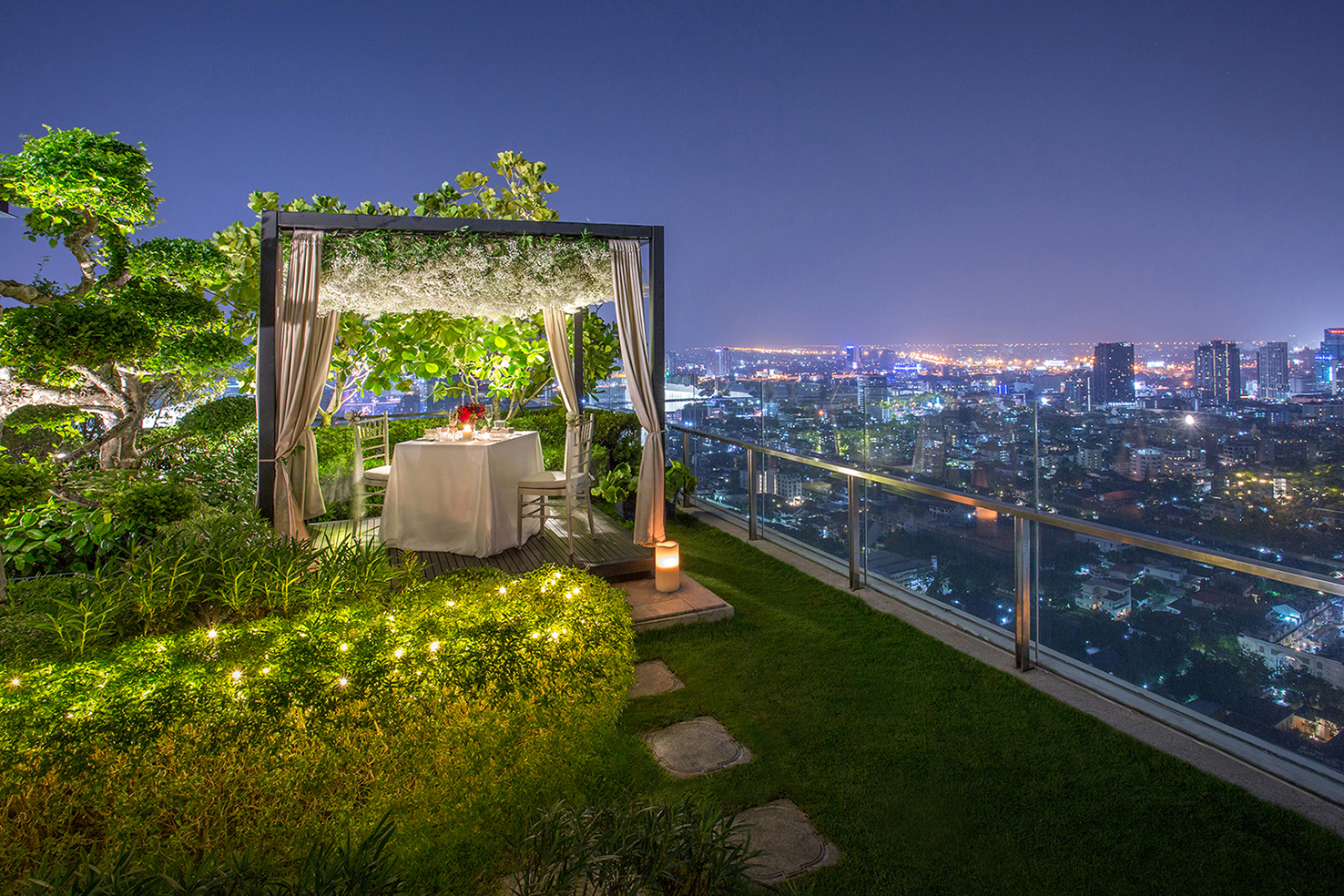 Romantic Dinner Under the Star rooftop 137 Pillars Bangkok