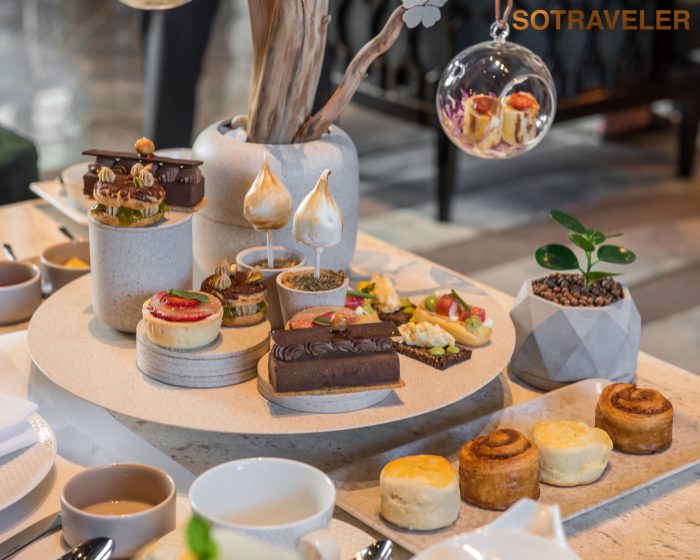Afternoon Tea Sindhorn Kempinski Bangkok Lobby Lounge