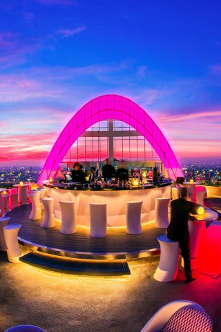 CRU Champagne Bar Hangout 2023