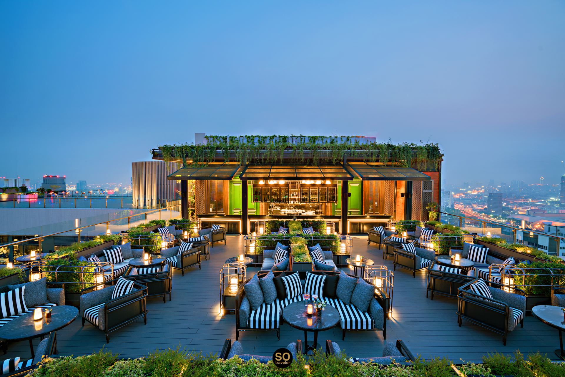 Negroni Week 2023 ABar Rooftop