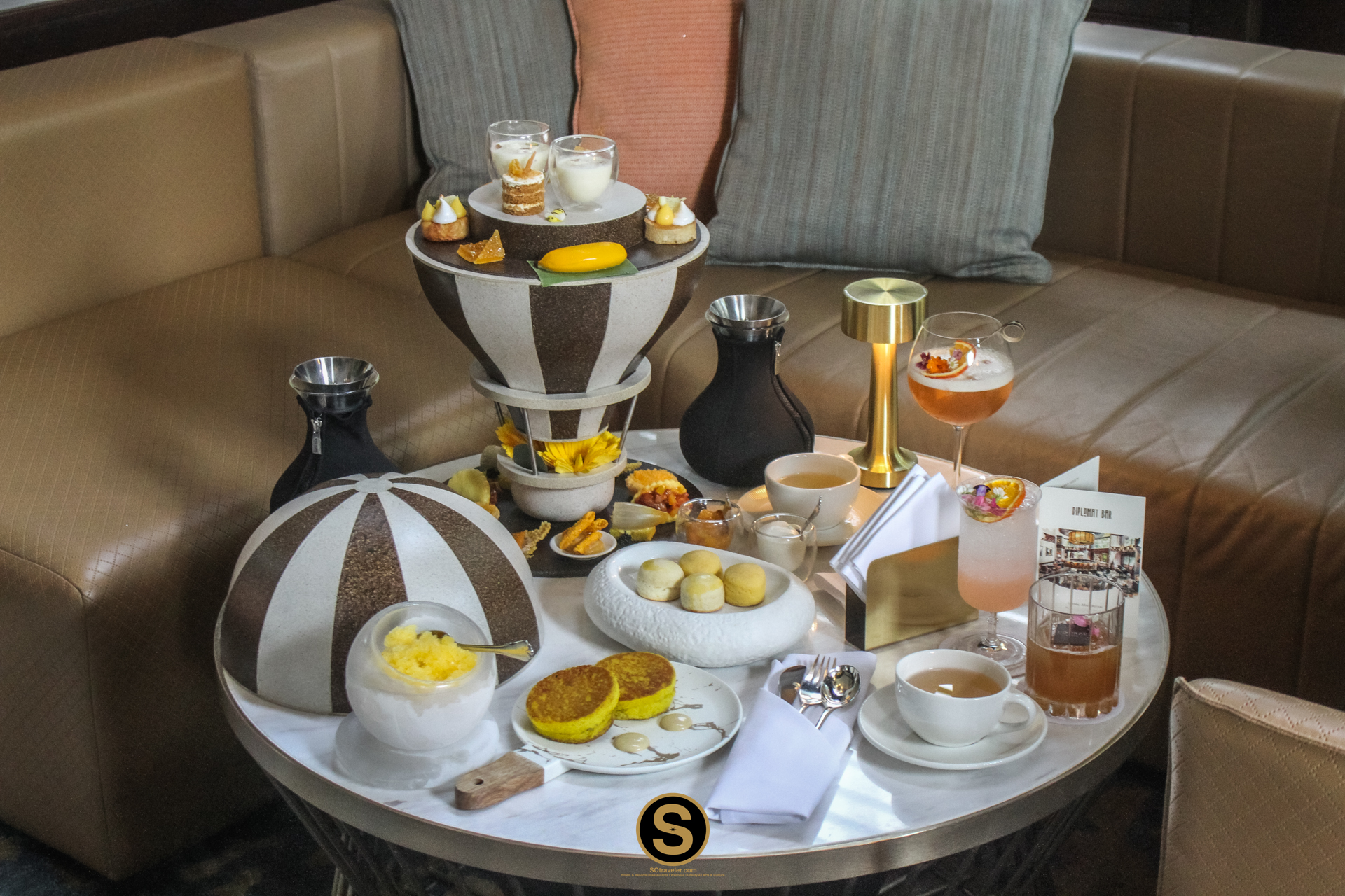 Honey Afternoon Tea Diplomat Bar Conrad Bangkok