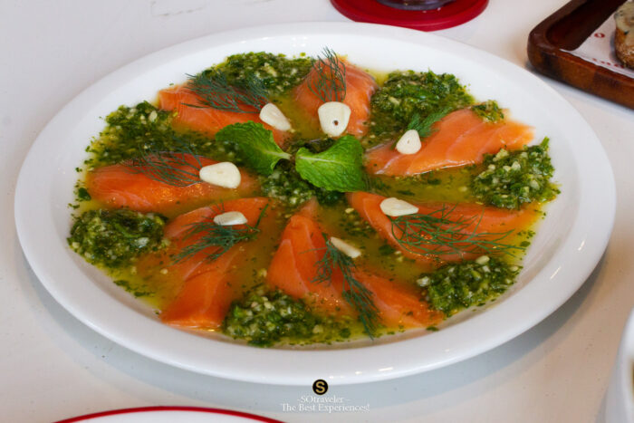 Salmon Sashimi Spicy Sauce