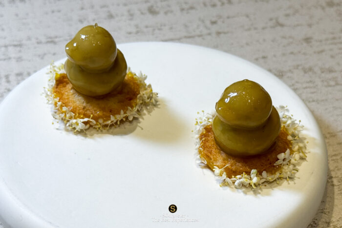 Amuse-bouche