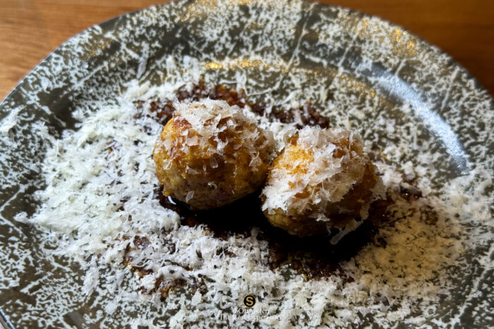 Chicken Meatball with Cheese