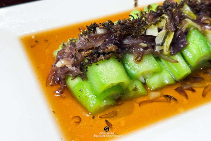 Steamed Loofah with Ganlan Cai