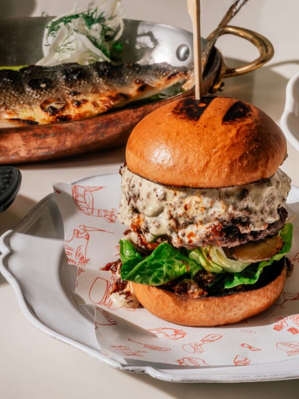The Standard Grill เปิดตัวเมนูใหม่ล่าสุดพร้อมไวป์สุดมันส์ | SOtraveler.com