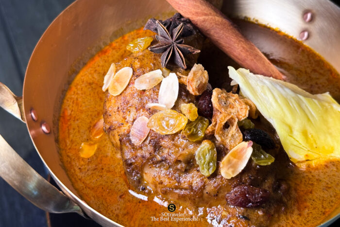 มัสมั่นไก่บ้านทุเรียนอ่อน