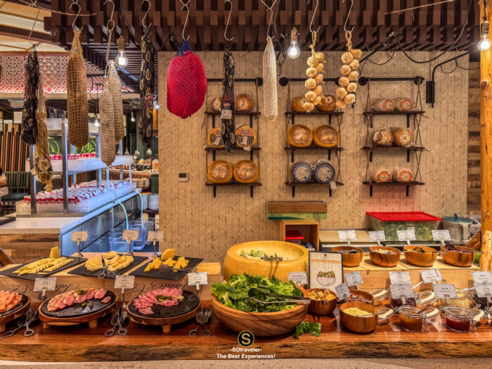 Grand Lisboa Palace Resort Macau Review