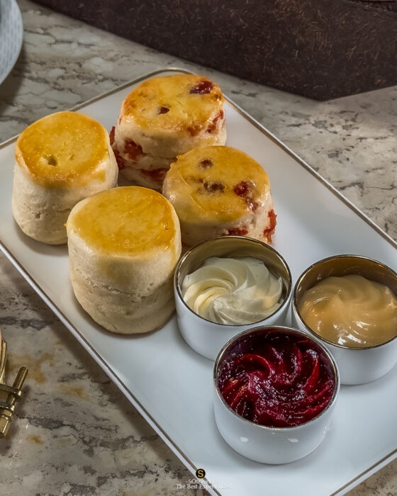 Scone & Condiments
