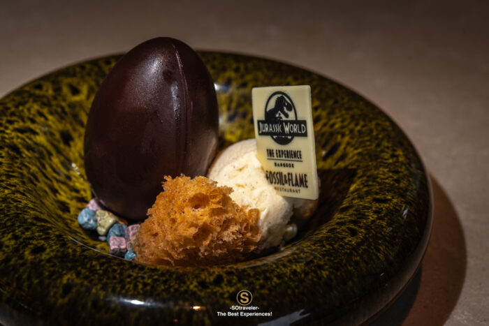 Review Jurassic World The Experience Fossil & Flame Restaurant