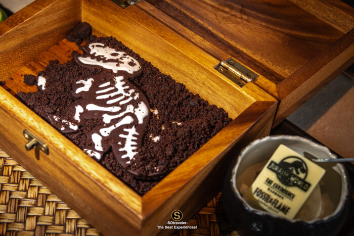 Review Jurassic World The Experience Fossil & Flame Restaurant
