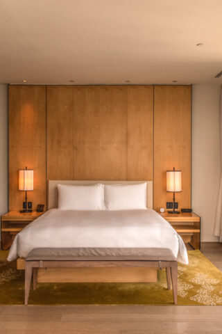 ห้องพักสุดหรู Park Hyatt Bangkok โทนไม้และแสงอบอุ่น ถ่ายทอดคอนเซ็ปต์ Liveable Luxury อย่างสมบูรณ์แบบ