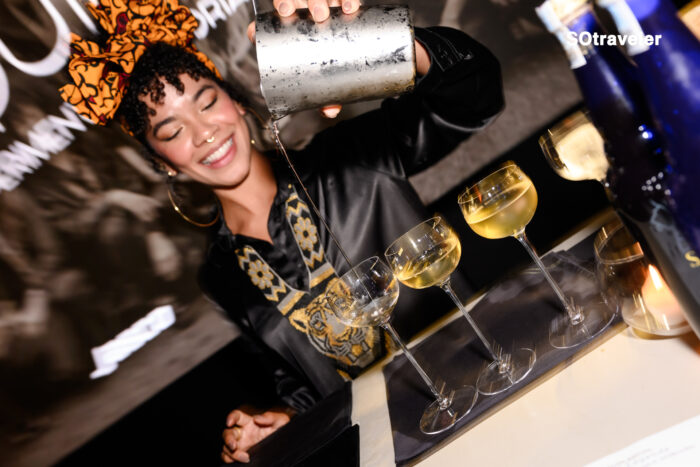 Salon Social Liquid Legends Bkk Social Club Four Seasons Bangkok 2025