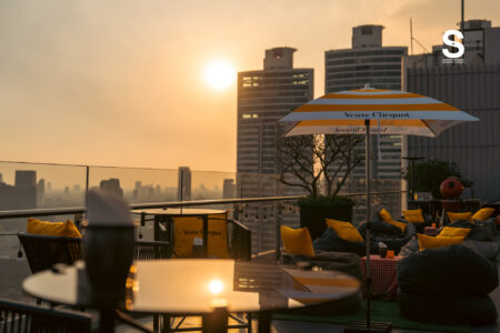 ABar-Rooftop-Bite-the-Bubbly