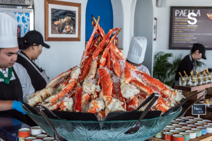 Uno Mas Bangkok - Champagne Brunch Buffet