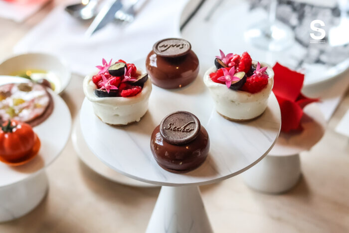 Strawberries & Cream / Sacher