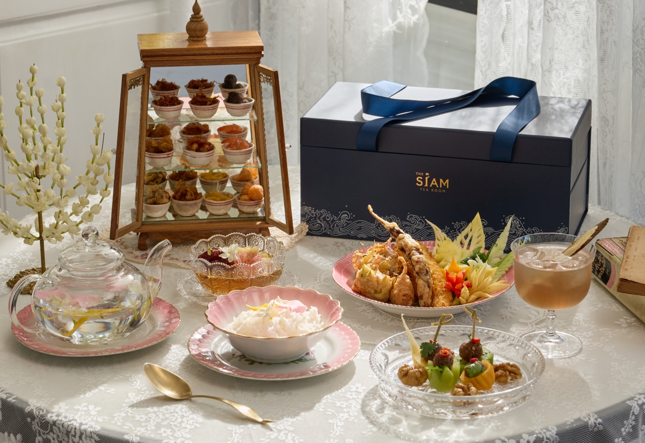 ข้าวแช่เจ้าพระยา ชุดสำรับฤดูร้อนไทยโบราณ ณ ห้องอาหาร เดอะ สยาม ที รูมท์ เอเชียทีค