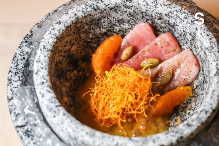 Tuna, Oyster & Mango