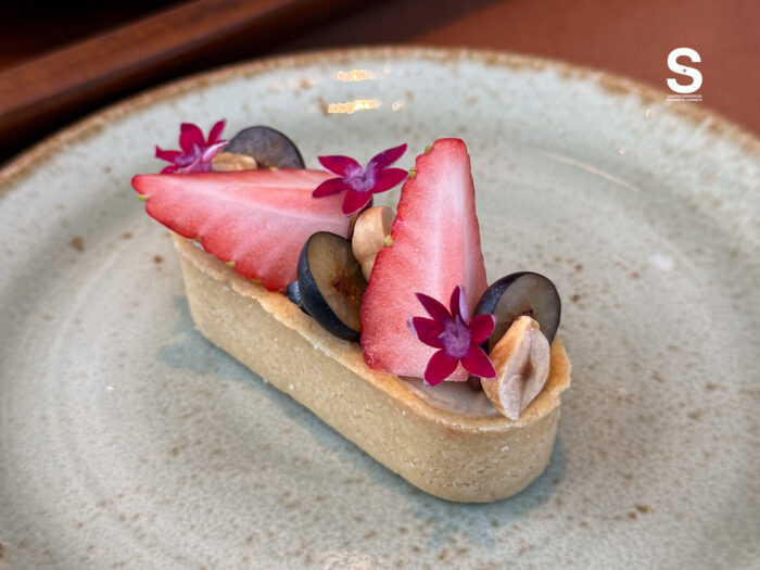 Review SKY GARDEN AFTERNOON TEA Matcha Edition KROMO Bangkok