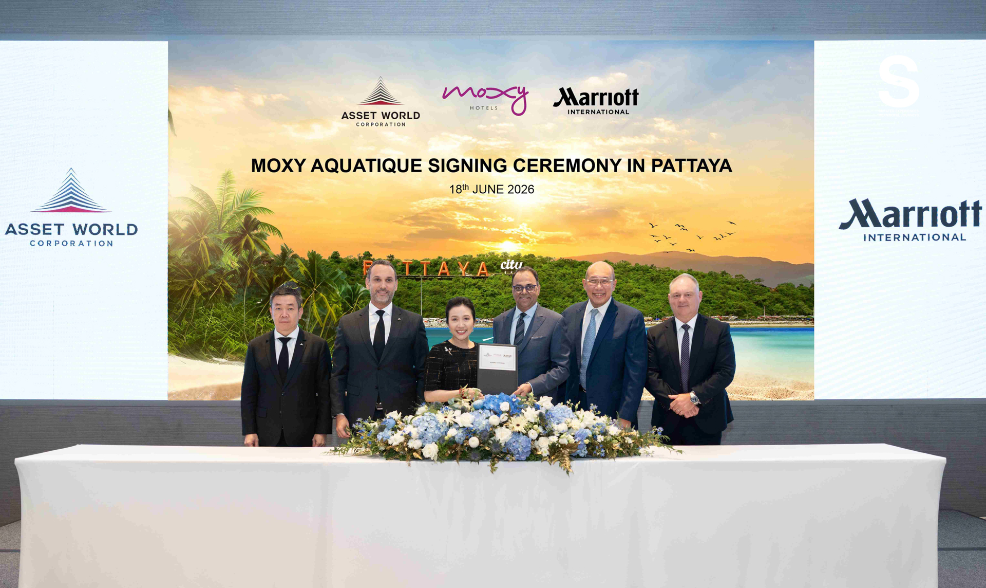 awc-marriott-moxy-pattaya-the-aquatique