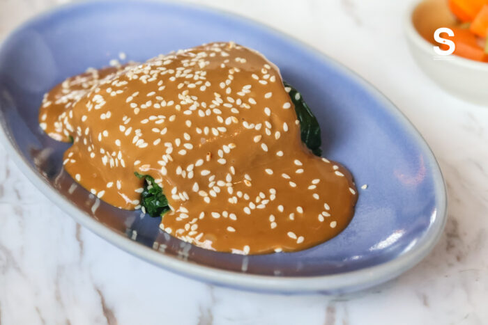 Spinach with Sesame Sauce