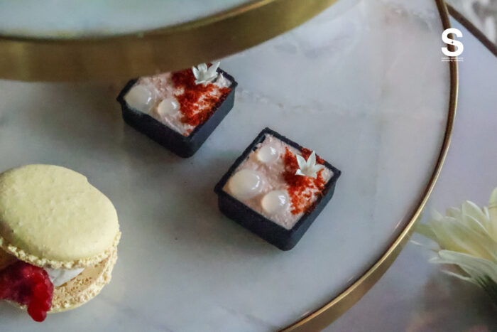 Salmon Mousse Charcoal Tart, Lemon Gel and Paprika