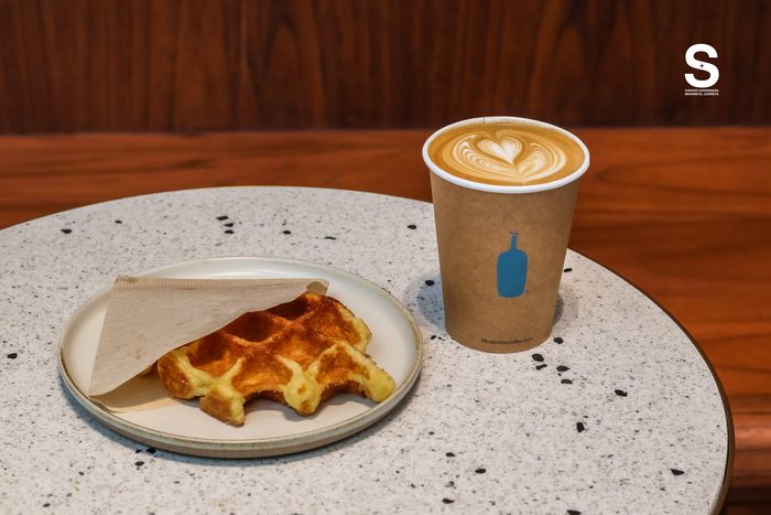 Blue Bottle Coffee (EmQuartier)