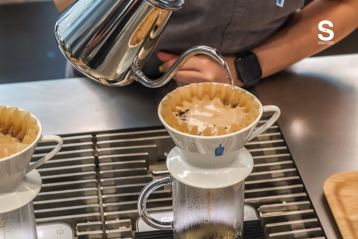 Blue Bottle Coffee (EmQuartier)