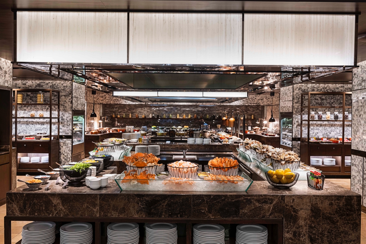 บุฟเฟต์-JW-Cafe-แฮนด์โรลซูชิ-ฟัวกราส์
