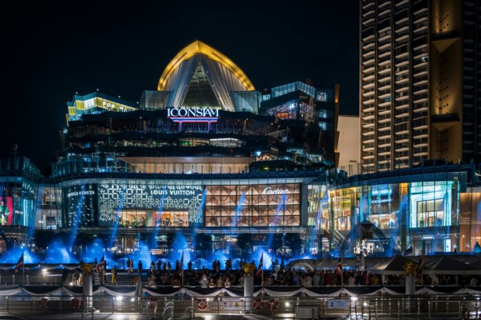 Luxury Shopping Bangkok: VIP Shoppers & Tailoring
