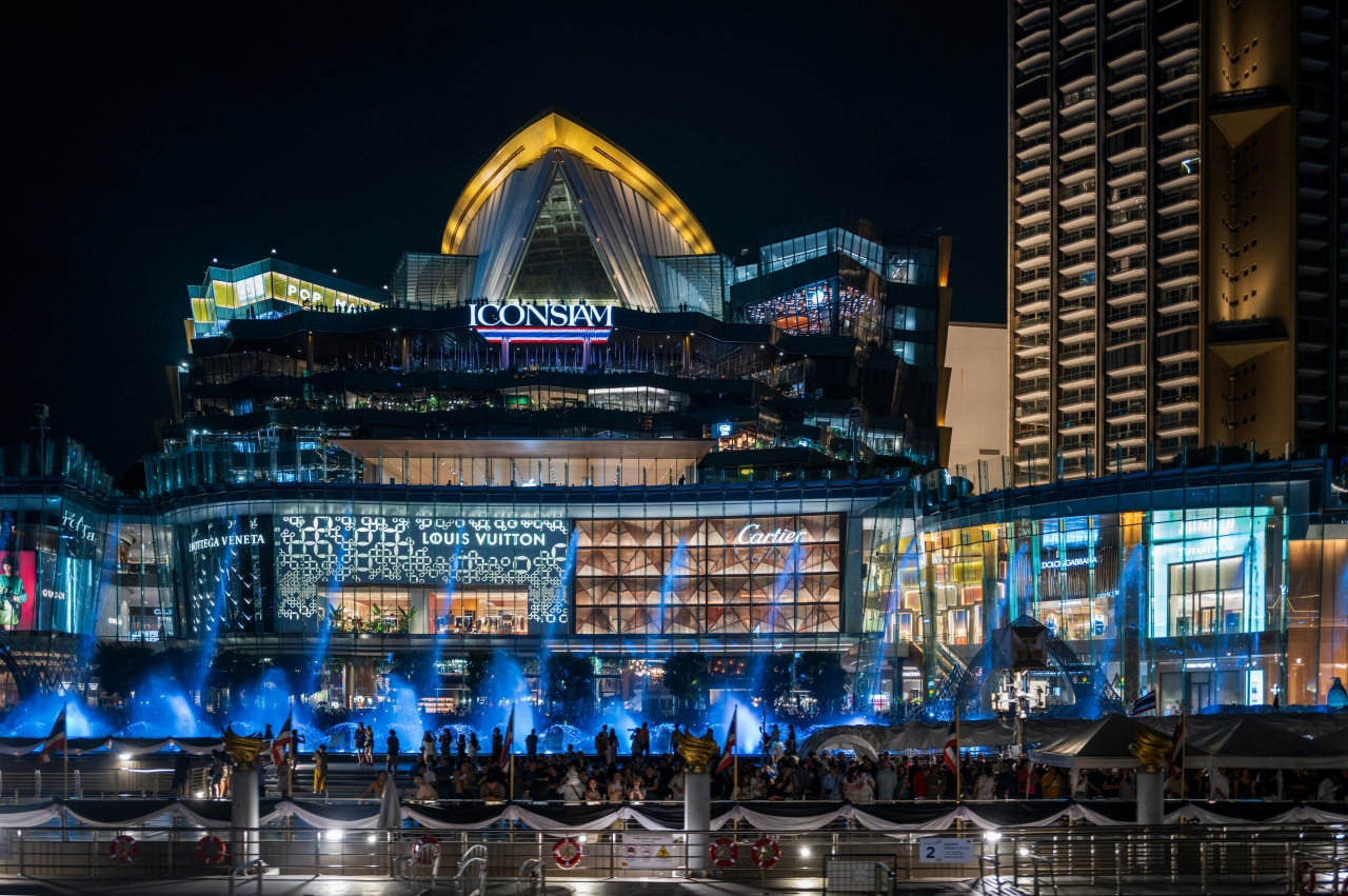 Luxury Shopping Bangkok: VIP Shoppers & Tailoring