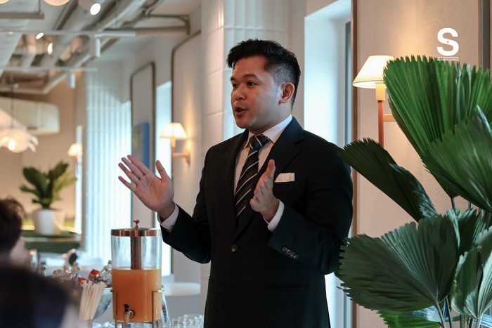 The People Behind the Guest Experiences
